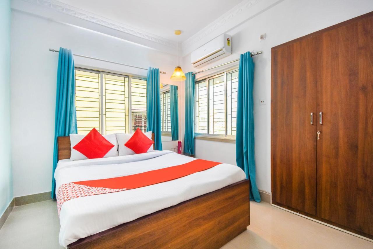 Oyo Flagship Mishika Homes コルカタ エクステリア 写真